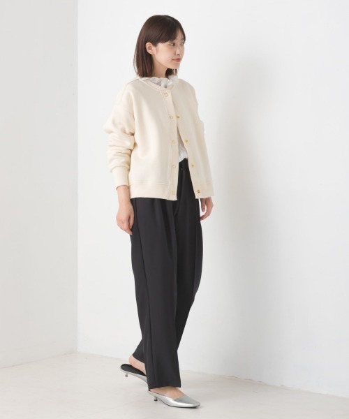 OMNES(オムネス)の「裏起毛クルーネックカーディガン(カーディガン/ボレロ・レディース・アイボリー/ブルーグレー/カーキ/チャコールグレー・FREE)」の8枚目の写真