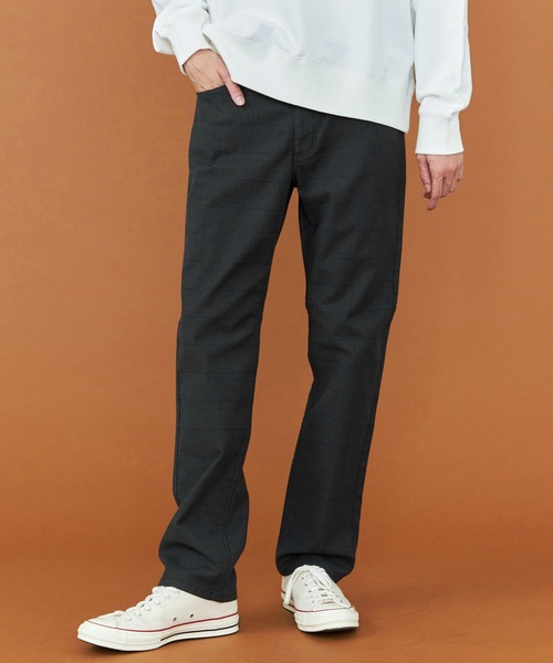 Lee(リー)の「Wrangler/ラングラー 裏起毛で暖かい! WRANGLER ラングラー あったかレギュラーストレートデニムパンツ カラーパンツ /グレンチェック【暖】(デニムパンツ・メンズ・チェック/グレー/ベージュ/オリーブ/ブラック/ブラウン/インディゴブルー/ブルー・MEDIUM/LARGE/SMALL/X-LARGE)」の17枚目の写真