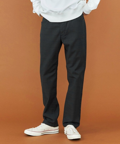 Lee(リー)の「Wrangler/ラングラー 裏起毛で暖かい! WRANGLER ラングラー あったかレギュラーストレートデニムパンツ カラーパンツ /グレンチェック【暖】(デニムパンツ・メンズ・チェック/グレー/ベージュ/オリーブ/ブラック/ブラウン/インディゴブルー/ブルー・MEDIUM/LARGE/SMALL/X-LARGE)」の18枚目の写真
