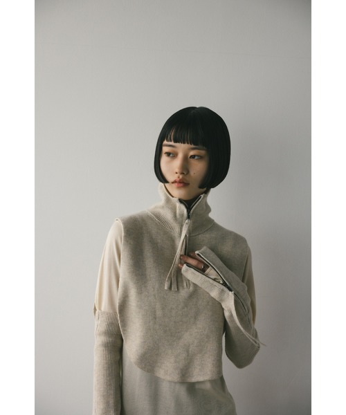 STYLEMIXER(スタイルミキサー)の「ジップネックウォーマー(ネックウォーマー/スヌード・レディース・アイボリー/チャコールグレー・FREE)」の8枚目の写真