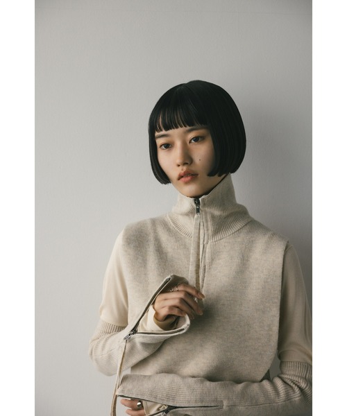 STYLEMIXER(スタイルミキサー)の「ジップネックウォーマー(ネックウォーマー/スヌード・レディース・アイボリー/チャコールグレー・FREE)」の3枚目の写真