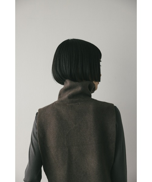 STYLEMIXER(スタイルミキサー)の「ジップネックウォーマー(ネックウォーマー/スヌード・レディース・アイボリー/チャコールグレー・FREE)」の18枚目の写真