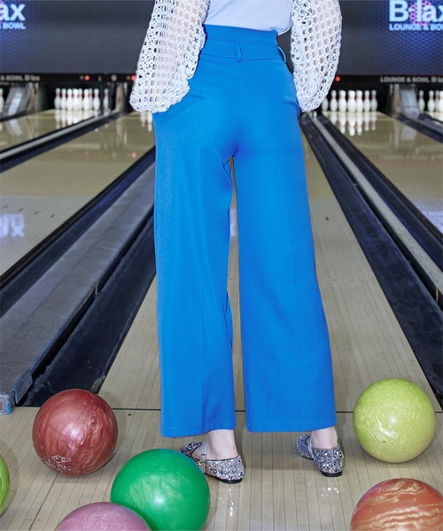 miette(ミエット)の「ダブルベルトワイドパンツ(その他パンツ・レディース・ブラック/ブルー・FREE)」の6枚目の写真