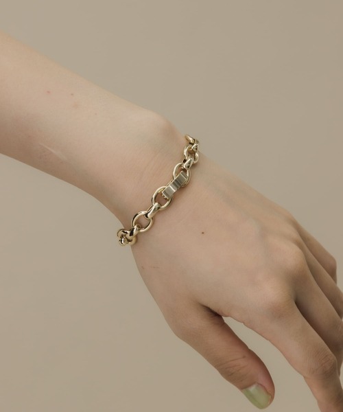 SMELLY(スメリー)の「プレーンチェーンブレスレット(ブレスレット・レディース・ゴールド・-)」の3枚目の写真