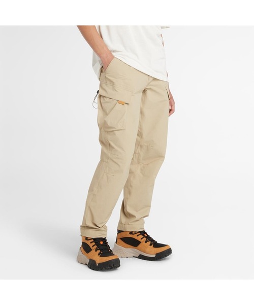Timberland（ティンバーランド）の「メンズ モビ フレックス テック クイックドライ ストレッチ パンツ（その他パンツ・メンズ・ライトブラウン/ブラック/ダークブルー/ダークオリーブ・SMALL/MEDIUM/LARGE/X-LARGE/X-SMALL/XX-LARGE）」の2枚目の写真