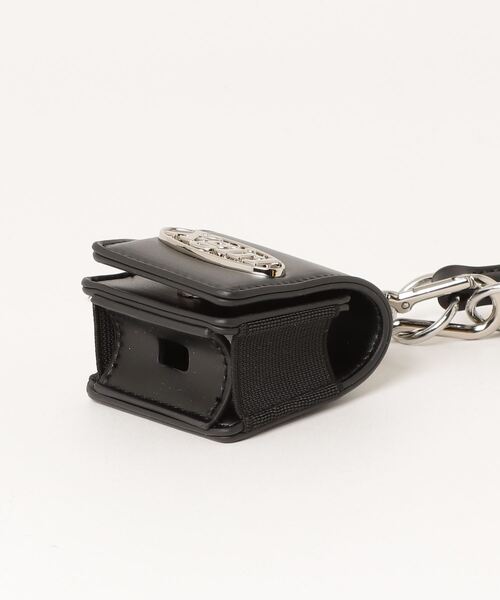 X-girl（エックスガール）の「OVAL LOGO FAUX LEATHER Airpods