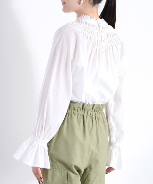 cepo（セポ）の「ピンタックキャンディスリーブブラウス（シャツ/ブラウス・レディース・ブラック/オフホワイト/ベージュ・M）」の19枚目の写真