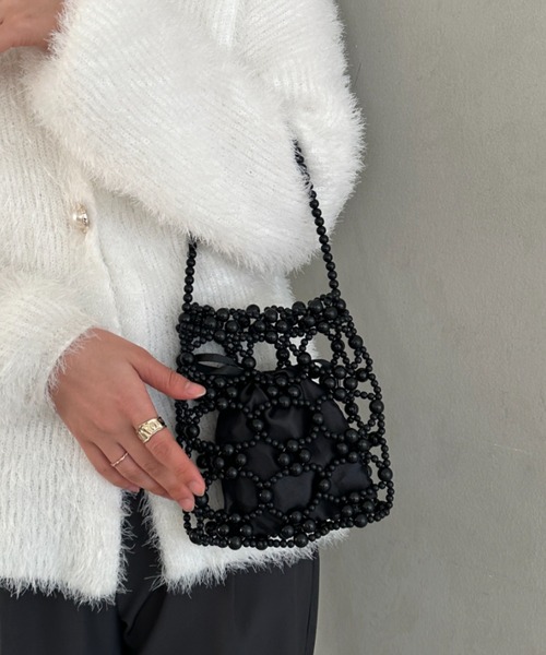 MYMOOD.（マイムード）の「2WAYビーズミニバッグ パーティーバッグ 結婚式お呼ばれオケージョン（ハンドバッグ・レディース・シルバー/アイボリー/ブラック/ブラック系その他・FREE）」の4枚目の写真