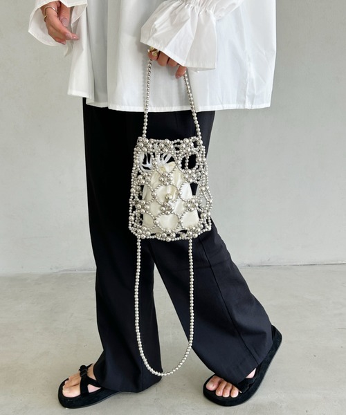 MYMOOD.（マイムード）の「2WAYビーズミニバッグ パーティーバッグ 結婚式お呼ばれオケージョン（ハンドバッグ・レディース・シルバー/アイボリー/ブラック/ブラック系その他・FREE）」の17枚目の写真