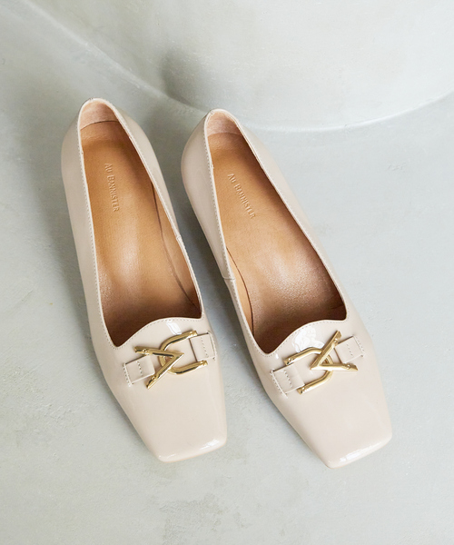 Au BANNISTER(オゥバニスター)の「【アイコニックシリーズ】甲深パンプス(パンプス・レディース・ブラック/インディゴブルー/ピンクベージュ・38/39/35/36/37)」の3枚目の写真