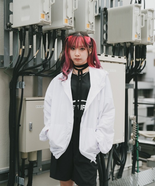 DEVICE（デバイス）の「マウンテンパーカー風 ラッシュガード アウトドア ノームコア トップス（ラッシュガード・レディース・ホワイト/ブラック/グレー・FREE）」の4枚目の写真