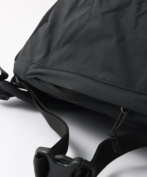 karrimor(カリマー)の「《WEB限定》【karrimor / カリマー】ALTAIR 20 / アルタイル 20(バックパック/リュック・メンズ・ブラック・FREE)」の6枚目の写真