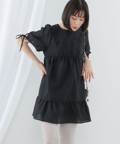 Ray BEAMS（レイビームス）の「Ray BEAMS / パフスリーブ ティアード ミニ ワンピース（ワンピース・レディース・ブラック/ミント・1/0）」の7枚目の写真