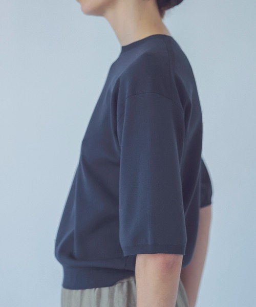 DRESSLAVE（ドレスレイブ）の「basic crew neck knit pull(ベーシッククルーネックニットプルオーバー)（ニット/セーター・レディース・チャコールグレー/レッド・38）」の6枚目の写真