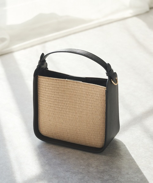 un dix cors（アンディコール）の「レザーハンドルコンビバッグ（ショルダーバッグ・レディース・ブラック/ホワイト・FREE）」の15枚目の写真