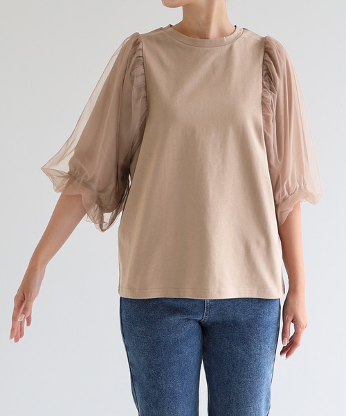 andme(アンドミー)の「チュールドッキングボリューム袖トップス(Tシャツ/カットソー・レディース・ブラック/ブラウン系その他/オフホワイト・M/L)」の4枚目の写真