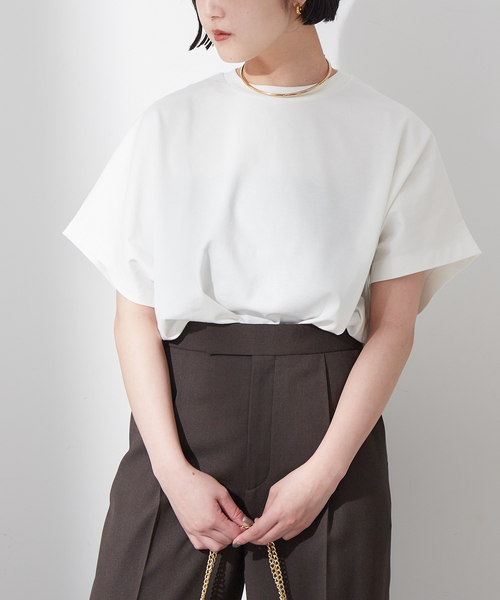journal standard L'essage(ジャーナルスタンダードレサージュ)の「60/3 ドルマンプルオーバー(Tシャツ/カットソー・レディース・ブラック/ホワイト/ベージュ・FREE)」の2枚目の写真