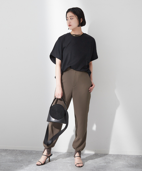 journal standard L'essage(ジャーナルスタンダードレサージュ)の「60/3 ドルマンプルオーバー(Tシャツ/カットソー・レディース・ブラック/ホワイト/ベージュ・FREE)」の5枚目の写真