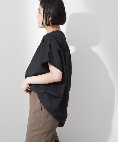 journal standard L'essage(ジャーナルスタンダードレサージュ)の「60/3 ドルマンプルオーバー(Tシャツ/カットソー・レディース・ブラック/ホワイト/ベージュ・FREE)」の7枚目の写真