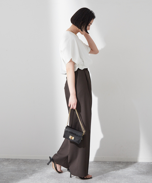 journal standard L'essage(ジャーナルスタンダードレサージュ)の「60/3 ドルマンプルオーバー(Tシャツ/カットソー・レディース・ブラック/ホワイト/ベージュ・FREE)」の10枚目の写真