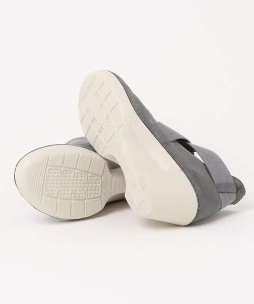 Noubel Voug Relax（ヌーベルヴォーグリラックス）の「クロスベルトデザイン コンフォート ウエッジソール パンプス（パンプス・レディース・ブルー/ブラウン/レッド/ブラック・22.5cm/23cm/23.5cm/24cm/24.5cm）」の11枚目の写真