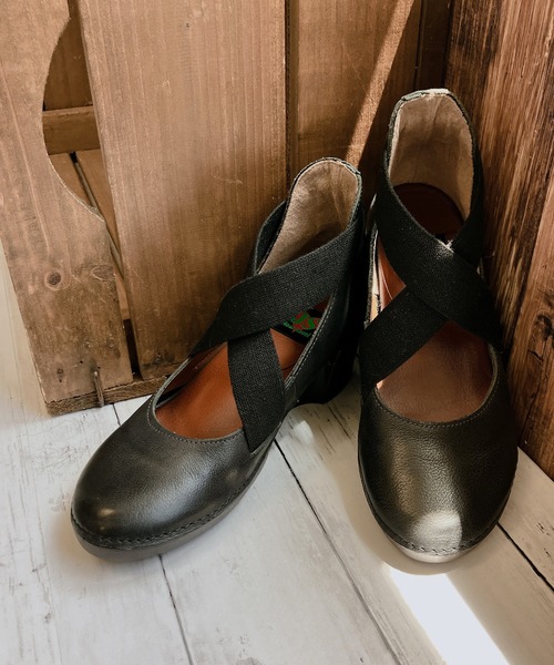 Noubel Voug Relax（ヌーベルヴォーグリラックス）の「クロスベルトデザイン コンフォート ウエッジソール パンプス（パンプス・レディース・ブルー/ブラウン/レッド/ブラック・22.5cm/23cm/23.5cm/24cm/24.5cm）」の9枚目の写真