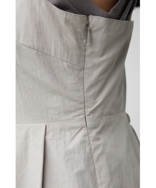 AZUL by moussy（アズールバイマウジー）の「ドロストリングバルーンオールインワン（サロペット/オーバーオール・レディース・ライトグレー/ブラック/ライトベージュ・SMALL/MEDIUM）」の6枚目の写真