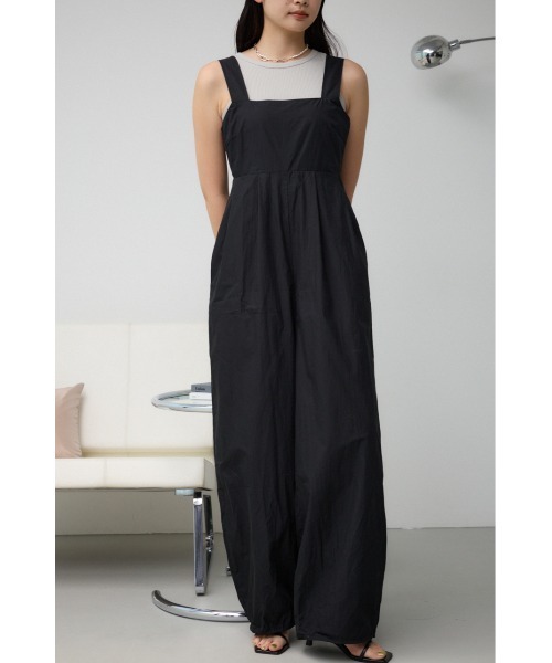 AZUL by moussy（アズールバイマウジー）の「ドロストリングバルーンオールインワン（サロペット/オーバーオール・レディース・ライトグレー/ブラック/ライトベージュ・SMALL/MEDIUM）」の11枚目の写真