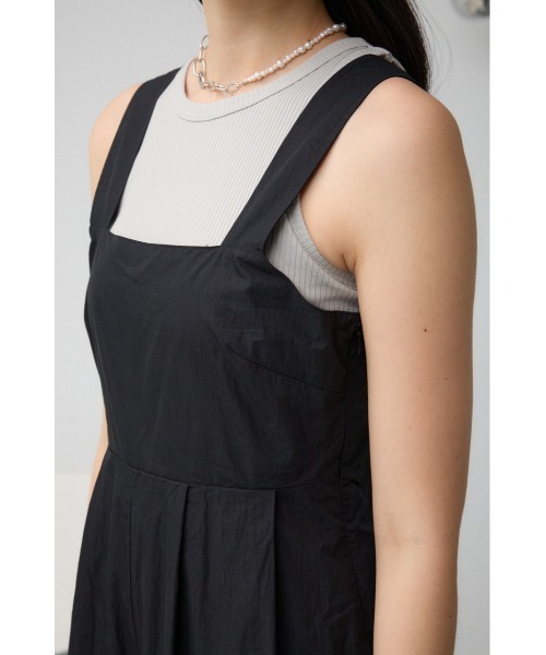 AZUL by moussy（アズールバイマウジー）の「ドロストリングバルーンオールインワン（サロペット/オーバーオール・レディース・ライトグレー/ブラック/ライトベージュ・SMALL/MEDIUM）」の21枚目の写真