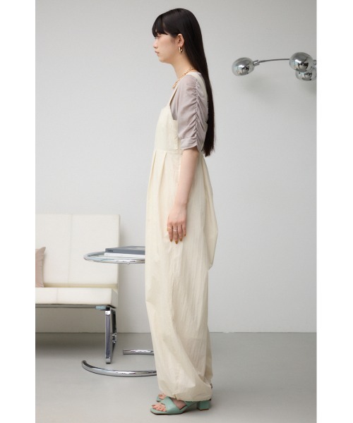 AZUL by moussy（アズールバイマウジー）の「ドロストリングバルーンオールインワン（サロペット/オーバーオール・レディース・ライトグレー/ブラック/ライトベージュ・SMALL/MEDIUM）」の7枚目の写真