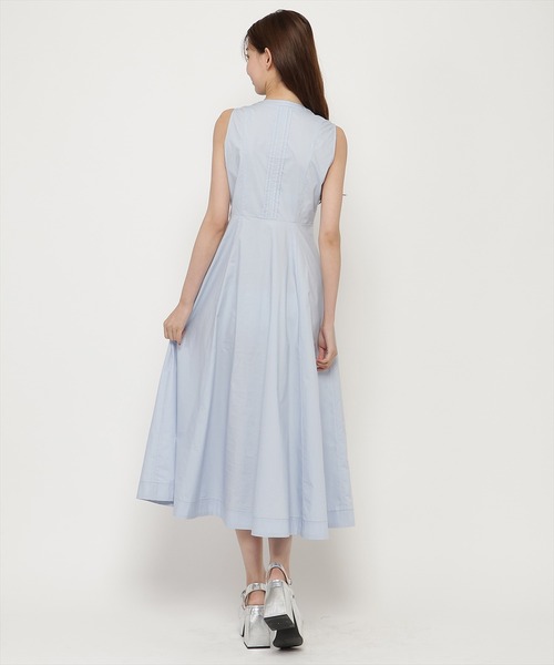 REDYAZEL(レディアゼル)の「リボンディティールロングワンピース(ワンピース・レディース・オフホワイト/サックスブルー/ブラック・SMALL/MEDIUM)」の16枚目の写真