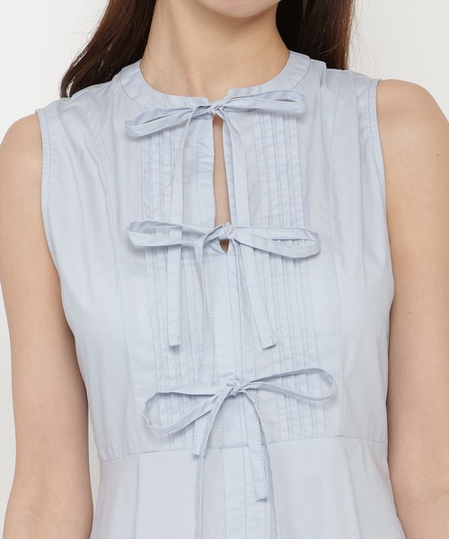 REDYAZEL(レディアゼル)の「リボンディティールロングワンピース(ワンピース・レディース・オフホワイト/サックスブルー/ブラック・SMALL/MEDIUM)」の15枚目の写真