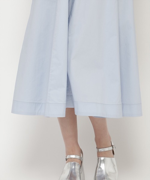 REDYAZEL(レディアゼル)の「リボンディティールロングワンピース(ワンピース・レディース・オフホワイト/サックスブルー/ブラック・SMALL/MEDIUM)」の12枚目の写真