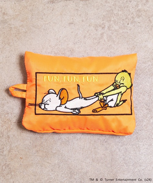 Tom&Jerry(トムアンドジェリー)の「FLAPPER フラッパー:トムとジェリー 刺繍 パッカブルウェアケース トラベルポーチ トラベルウェアケース M(トラベルグッズ・レディース・ベージュ/パープル/ピンク/オレンジ・FREE)」の4枚目の写真