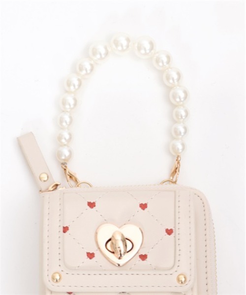 axes femme(アクシーズファム)の「ハート刺繍スマホポシェット(ショルダーバッグ・レディース・ブラック/キナリ・FREE)」の8枚目の写真