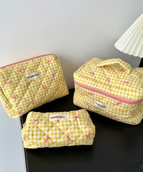 新作人気 セール】Pochi Pouch/【3サイズ展開】花柄 マルチ キルティング 財布・ケース・小物入れ