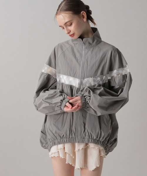 FOREVER 21(フォーエバー トゥエンティーワン)の「【2025SS】レースライントラックBIGブルゾン(ブルゾン・レディース・ネイビー/グレー/アイボリー/ライトグレー/オフホワイト/ライトブルー・FREE)」の17枚目の写真