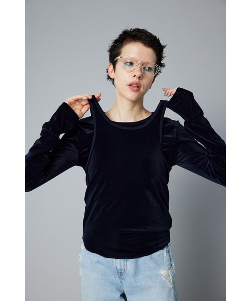 HeRIN.CYE（ヘリンドットサイ）の「Velour tank top　　ベロアタンクトップ（タンクトップ・レディース・オレンジ/ネイビー/ライトグリーン/グレー・FREE）」の4枚目の写真