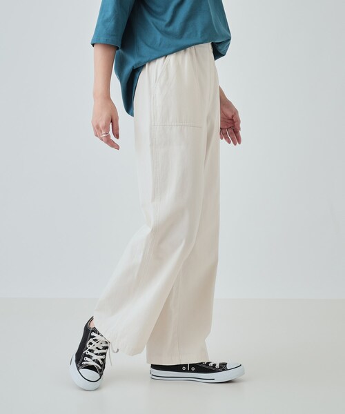 SHOO・LA・RUE（シューラルー）の「【洗える】程よいワイドシルエットですっきりと コットンベイカーパンツ（その他パンツ・レディース・オフホワイト/カーキ/ベージュ・02/03/04）」の14枚目の写真