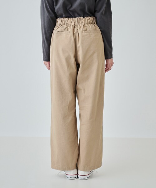 SHOO・LA・RUE（シューラルー）の「【洗える】程よいワイドシルエットですっきりと コットンベイカーパンツ（その他パンツ・レディース・オフホワイト/カーキ/ベージュ・02/03/04）」の19枚目の写真