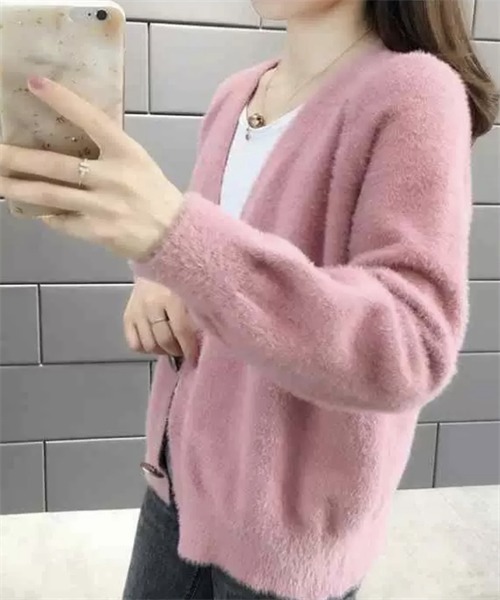 FREE STYLISTS(フリー スタイリスト)の「Vネックニットカーディガン(カーディガン/ボレロ・レディース・ベージュ/ホワイト/ピンク/オリーブ/ブルーグリーン・FREE)」の16枚目の写真