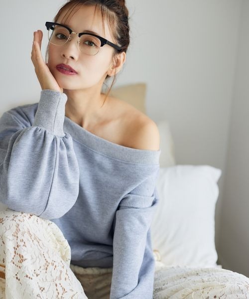 mysty woman（ミスティウーマン）の「【スタッフプロデュース/WEB限定】あんず企画・ワンショルスウェットプルオーバー　149815（スウェット・レディース・ブラック/ライトブルー/ライトグレー・FREE）」の17枚目の写真