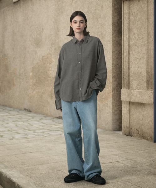 EMMA CLOTHES(エマクローズ)の「ビエラ起毛ルーズスリーブワイドシャツ(シャツ/ブラウス・メンズ・オフホワイト/ナチュラル/ブラウン系/ダークグレー/ブラック系・L/M)」の14枚目の写真
