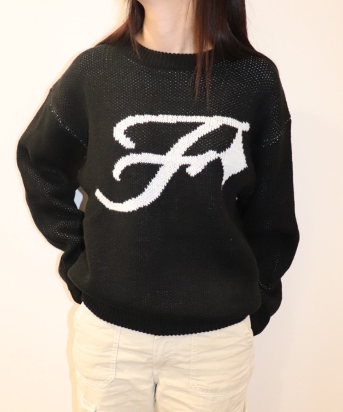 FCMM(エフシーエムエム)の「STAR LOGO KNIT/スターロゴニット(ニット/セーター・レディース・ネイビー/ブラック/アイボリー・LARGE/MEDIUM)」の1枚目の写真