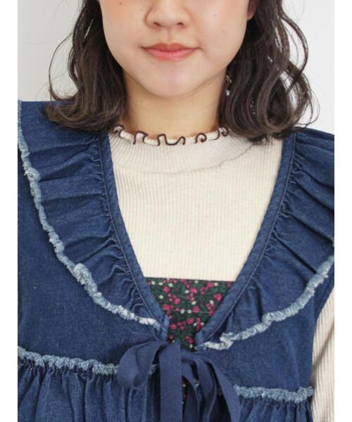 Samansa Mos2（サマンサ モスモス）の「◎フリルティアードベスト（ベスト・レディース・ブラック/ブルー/カーキ・F）」の14枚目の写真