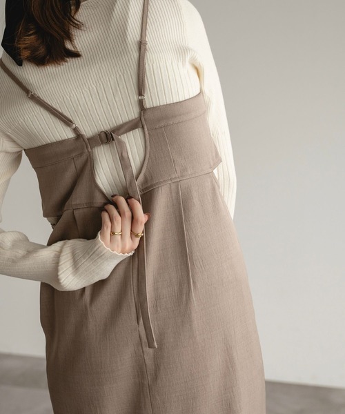 raffime（ラフィミー）の「バックデザインナローキャミワンピース（ワンピース・レディース・ベージュ/ダークブラウン/チャコールグレー・フリー）」の18枚目の写真