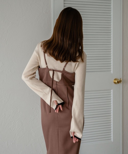 raffime（ラフィミー）の「バックデザインナローキャミワンピース（ワンピース・レディース・ベージュ/ダークブラウン/チャコールグレー・フリー）」の10枚目の写真