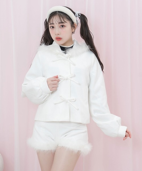 Honey Cinnamon（ハニーシナモン）の「裾フェザーハイウエストショートパンツ（その他パンツ・レディース・ホワイト/ブラック・FREE）」の2枚目の写真