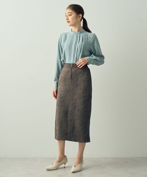 YECCA VECCA（イェッカヴェッカ）の「フラワー柄フェイクスエードスカート（スカート・レディース・チャコールグレー/ブルー系その他7/アイボリー・FREE）」の21枚目の写真