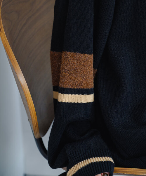 Kastane（カスタネ）の「【4色展開】スキッパーラインニットプルオーバー（ニット/セーター・レディース・ベージュ/ブラック/アイボリー/チャコールグレー・FREE）」の22枚目の写真